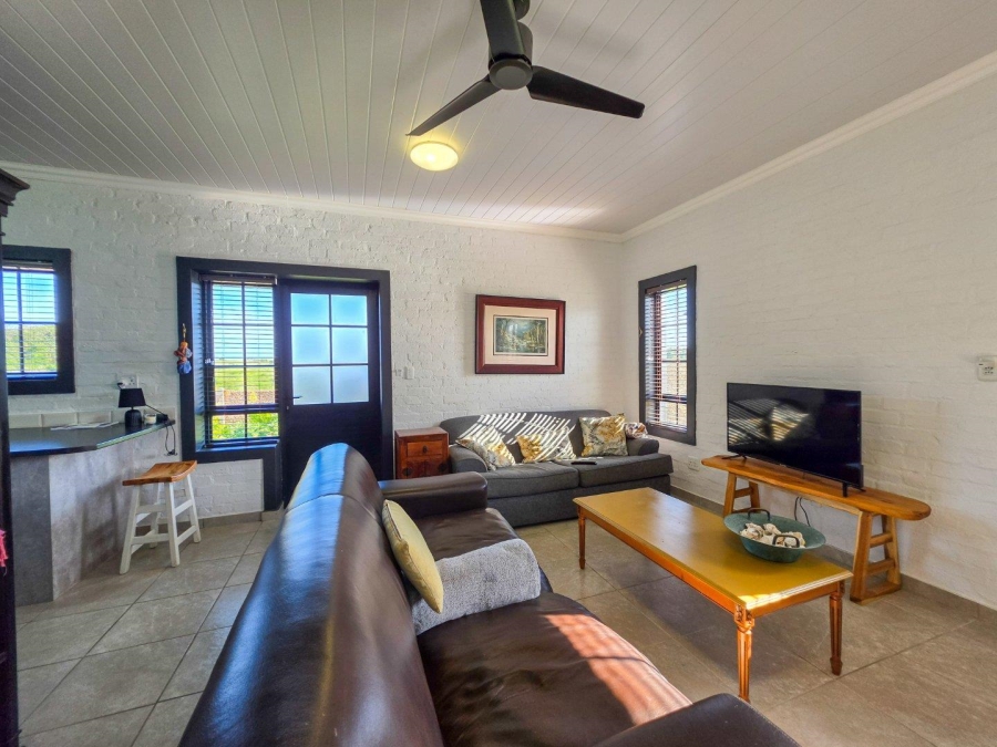 2 Bedroom Property for Sale in Stilbaai Western Cape